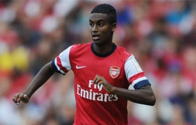 Arsenal ra mắt 'Ozil mới' ở trận derby Bắc London